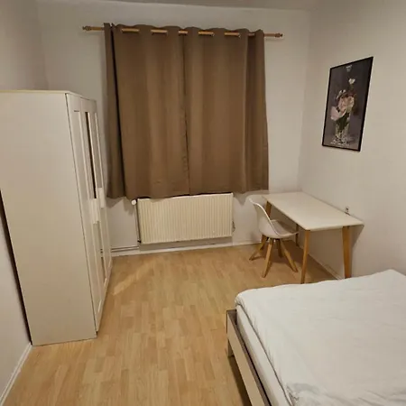 Homestay In Wuerzburgerstrasse *